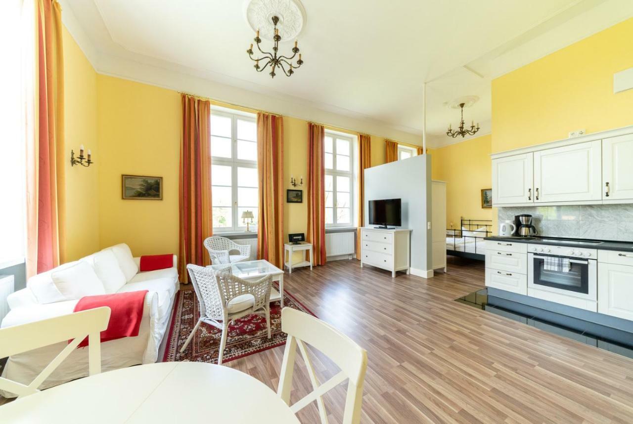Gutshaus Gross Helle Apartment Moelln Ngoại thất bức ảnh